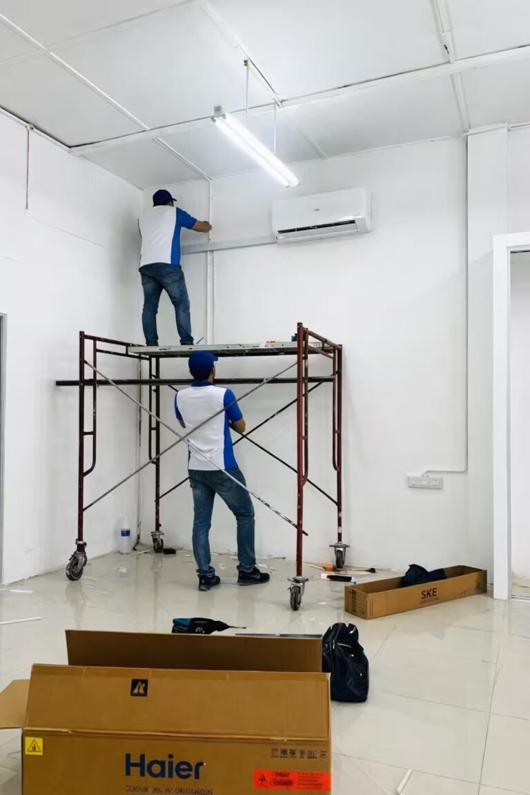 Img-AircondInstall2Ppl_converted